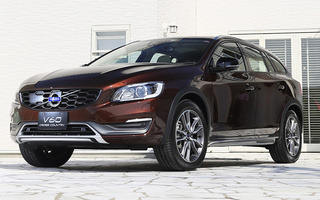 Volvo V60 Cross Country (2015) JP (#34495)