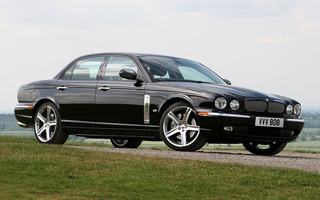 Jaguar XJR Portfolio (2006) UK (#35021)