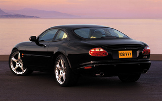 Jaguar XKR Coupe (2003) (#35024)