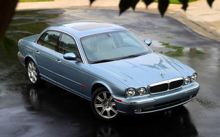 Jaguar XJ8 (2003) US (#35054)