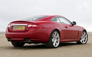 Jaguar XKR Coupe (2009) UK (#35099)