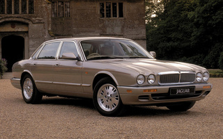 Jaguar Sovereign (1994) UK (#35136)