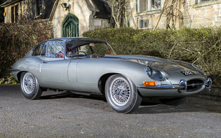 Jaguar E-Type Fixed Head Coupe (1961) UK (#35211)