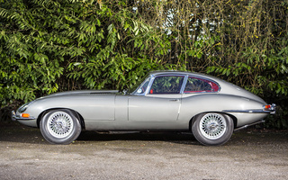 Jaguar E-Type Fixed Head Coupe (1961) UK (#35215)