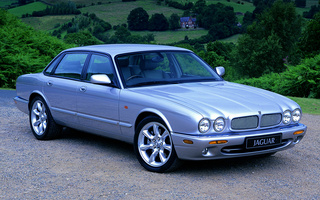 Jaguar XJR (1997) UK (#35243)