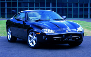 Jaguar XK8 Coupe (1996) UK (#35255)