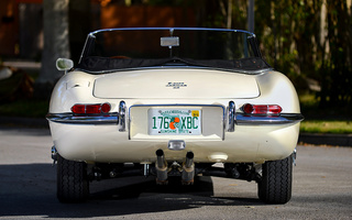 Jaguar E-Type Open Two-seater (1961) (#35290)