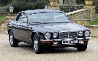 Jaguar XJ-C (1975) UK (#35311)