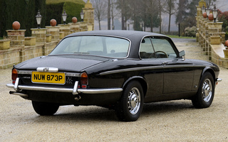 Jaguar XJ-C (1975) UK (#35312)