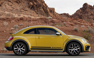 Volkswagen Beetle Dune (2016) US (#36173)