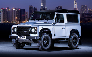 Land Rover Defender 2,000,000 (2015) UK (#36577)