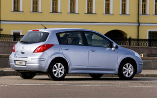 Nissan Tiida Hatchback (2010) (#3675)