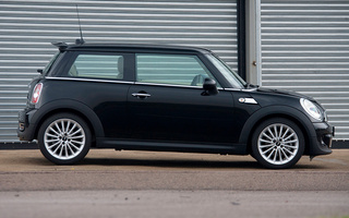 Mini Cooper S inspired by Goodwood (2012) ZA (#37555)