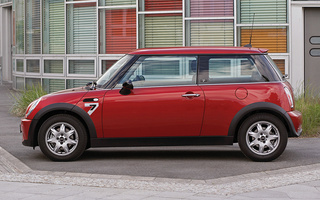 Mini One Seven (2005) (#37733)