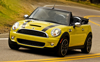 Mini Cooper S Convertible (2009) US (#37758)