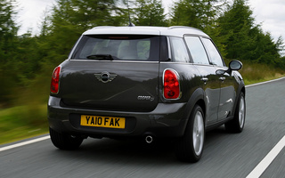 Mini Cooper Countryman (2010) UK (#37803)