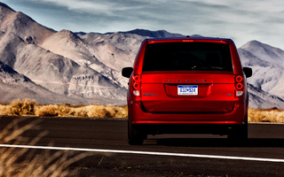 Dodge Grand Caravan R/T (2011) (#3885)