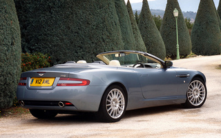 Aston Martin DB9 Volante (2004) UK (#39621)