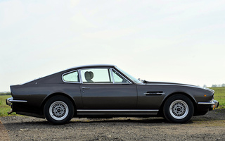 Aston Martin V8 (1986) (#39786)