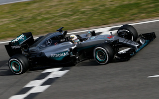 Mercedes-AMG F1 W07 Hybrid (2016) (#40184)