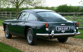 Aston Martin DB4 [IV] (1961) UK (#40225)