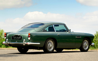 Aston Martin DB4 [IV] (1961) UK (#40226)