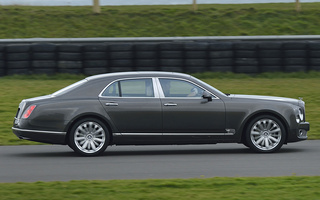 Bentley Mulsanne The Ultimate Grand Tourer (2013) UK (#40781)