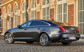 Jaguar XJ L Autobiography (2015) (#40905)