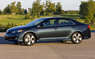 Toyota Camry SE (2011) (#4134)