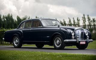Bentley S2 Continental Flying Spur by Mulliner (1959) UK (#41392)