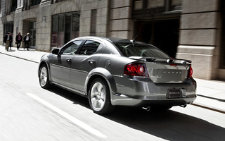 Dodge Avenger R/T (2012) (#4157)