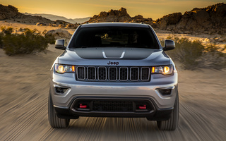 Jeep Grand Cherokee Trailhawk (2017) (#41726)