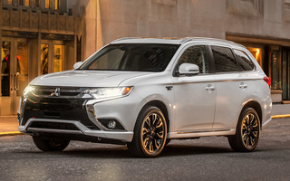 Mitsubishi Outlander PHEV (2017) US (#41763)