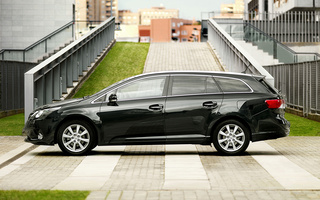 Toyota Avensis Wagon (2011) (#4236)