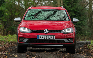 Volkswagen Golf Alltrack (2015) UK (#43189)