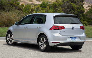 Volkswagen e-Golf 5-door (2015) US (#43214)