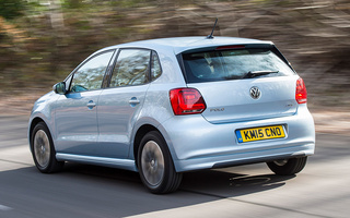 Volkswagen Polo BlueMotion 5-door (2014) UK (#43564)