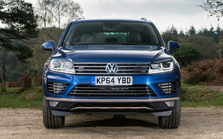 Volkswagen Touareg R-Line (2014) UK (#43866)