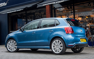 Volkswagen Polo BlueGT 5-door (2012) UK (#44348)