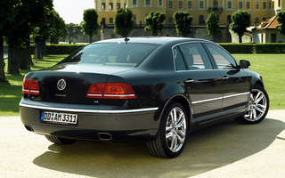 Volkswagen Phaeton [LWB] (2010) (#44841)