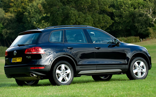 Volkswagen Touareg (2010) UK (#44889)