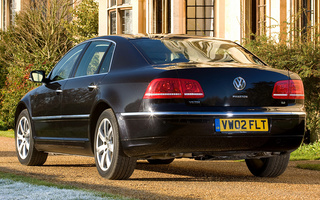 Volkswagen Phaeton (2010) UK (#45148)