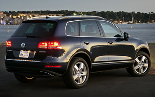 Volkswagen Touareg Hybrid (2010) US (#45193)