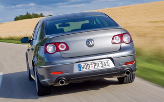 Volkswagen Passat R36 (2008) (#45286)
