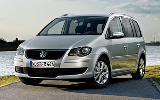 Volkswagen Touran Freestyle (2009) (#45437)