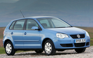 Volkswagen Polo 5-door (2005) UK (#46146)