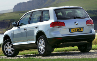 Volkswagen Touareg (2002) UK (#46271)