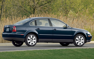 Volkswagen Passat (2000) US (#46420)