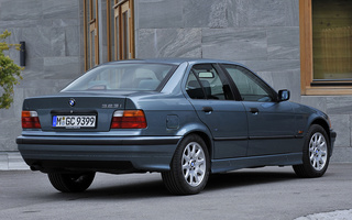 BMW 3 Series (1990) (#47001)