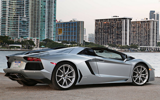 Lamborghini Aventador LP 700-4 Roadster (2013) US (#47246)